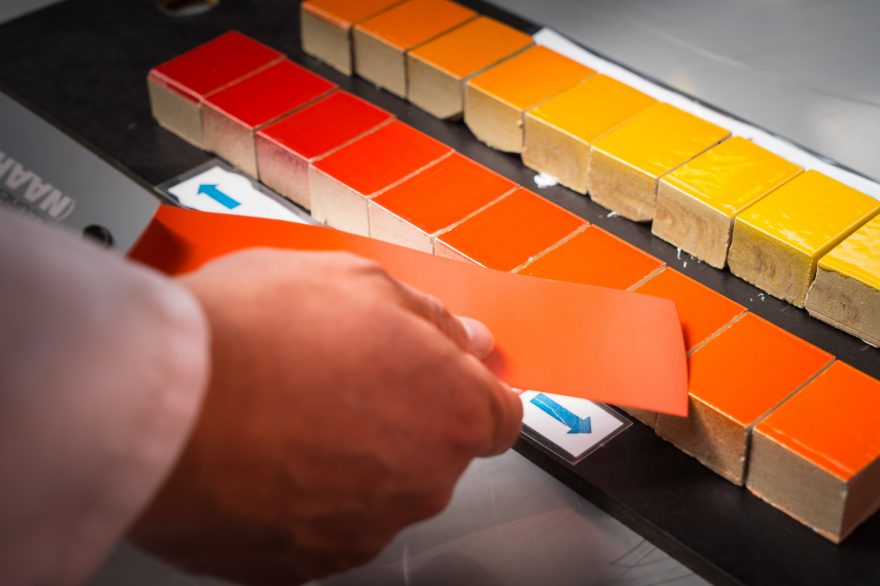 Sfeerbeld van geglazuurde bakstenen met speciale coating en kleuren