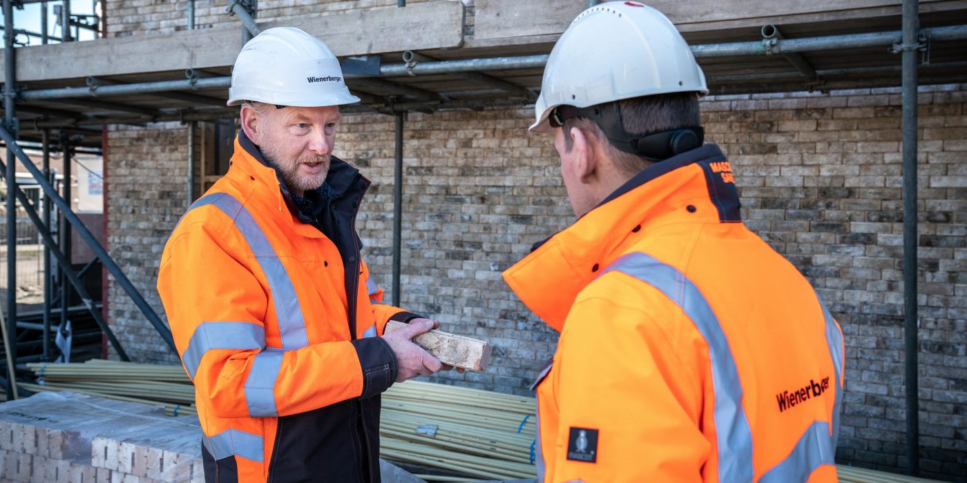 Verwerking van Marziale HV ClickBrick Pure gevelstenen in project Tuinhof in Ameide